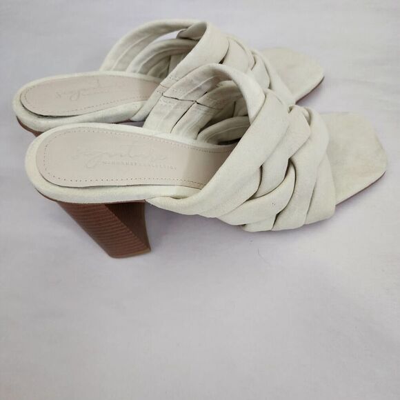 Journee Collection 9.5 Suede Leather Off White Block Heel Mule Sandals - Picture 10 of 11